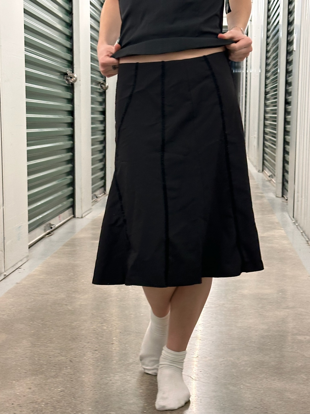*vintage* Black A-Line Skirt - photo 2