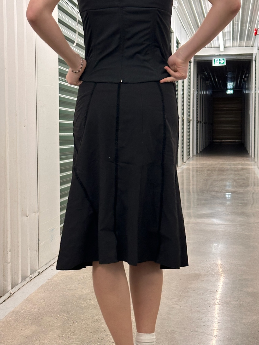 *vintage* Black A-Line Skirt - photo 3