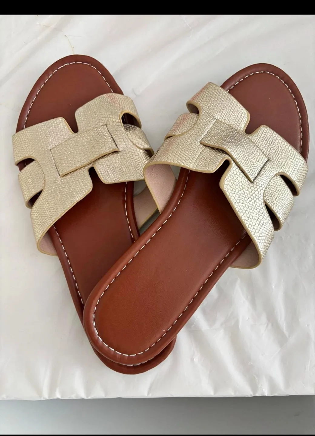 Gold Sandals thumbnail