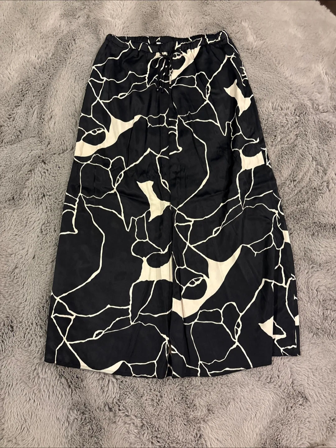 Abstract Print Skirt - Black & White thumbnail