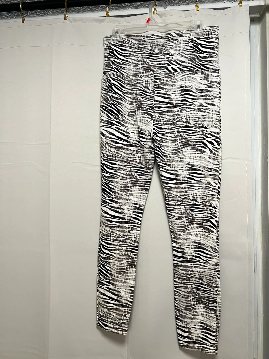Bebe Zebra Print Active Leggings - Size M image indicator(3)