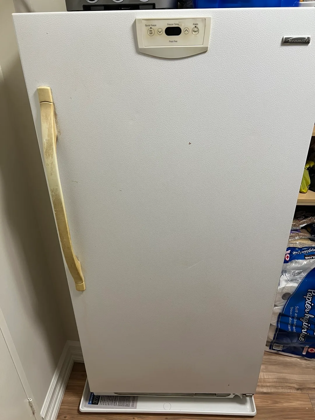 Kenmore Upright Freezer - White image indicator(2)