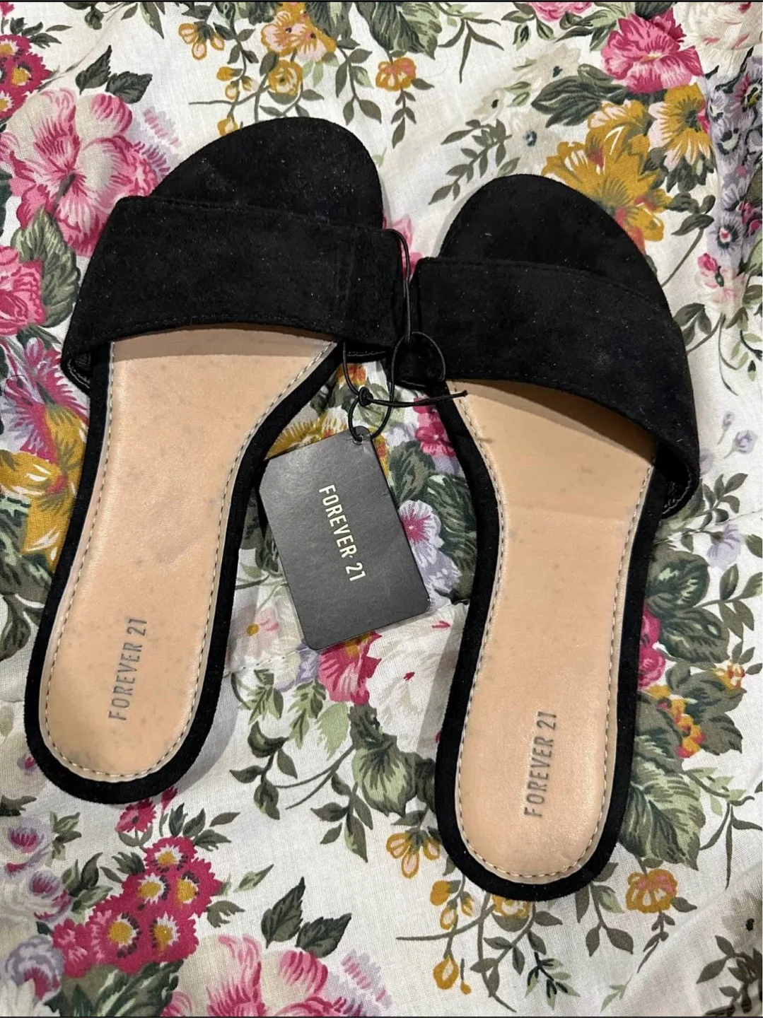 Forever 21 Black Slides thumbnail