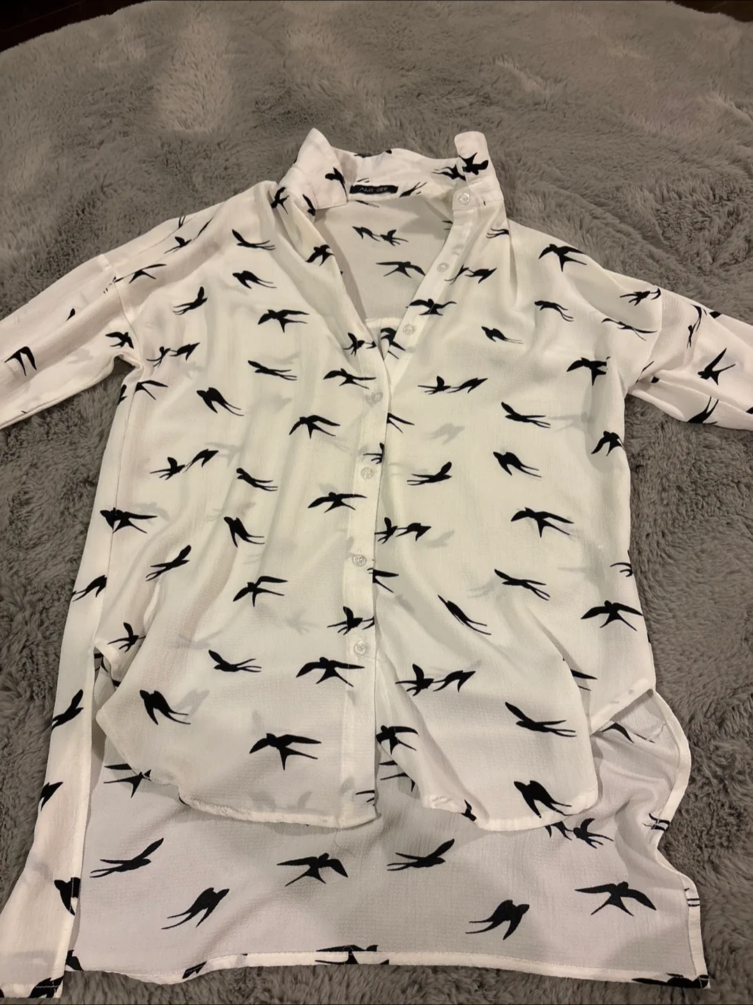 Amy Gee White Blouse with Bird Print thumbnail