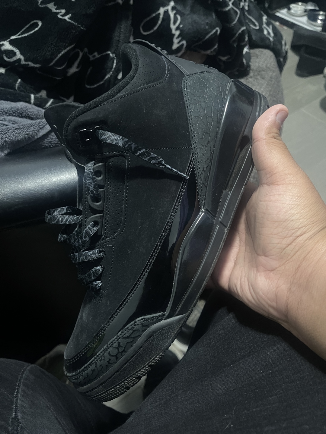 (Size 13 men) Air Jordan 3 Retro Black cats - photo 3