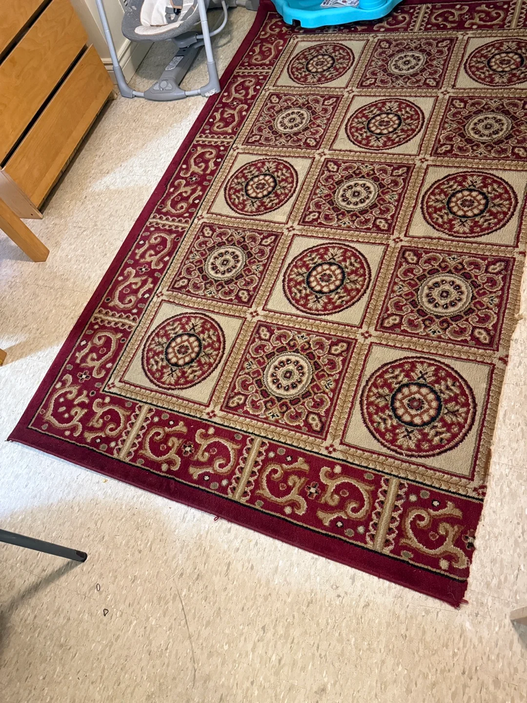 Patterned Area Rug - Red & Beige image indicator(3)
