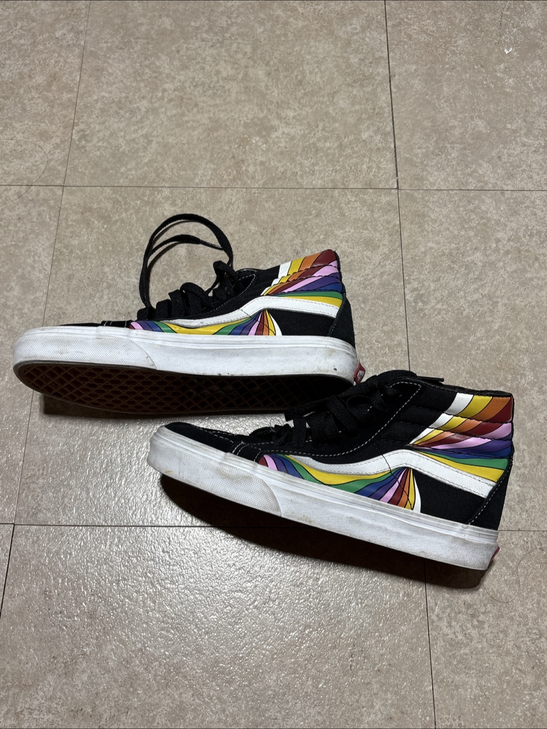 Vans Sk8-Hi Rainbow Shoes - Men's 5 / Women's 6.5