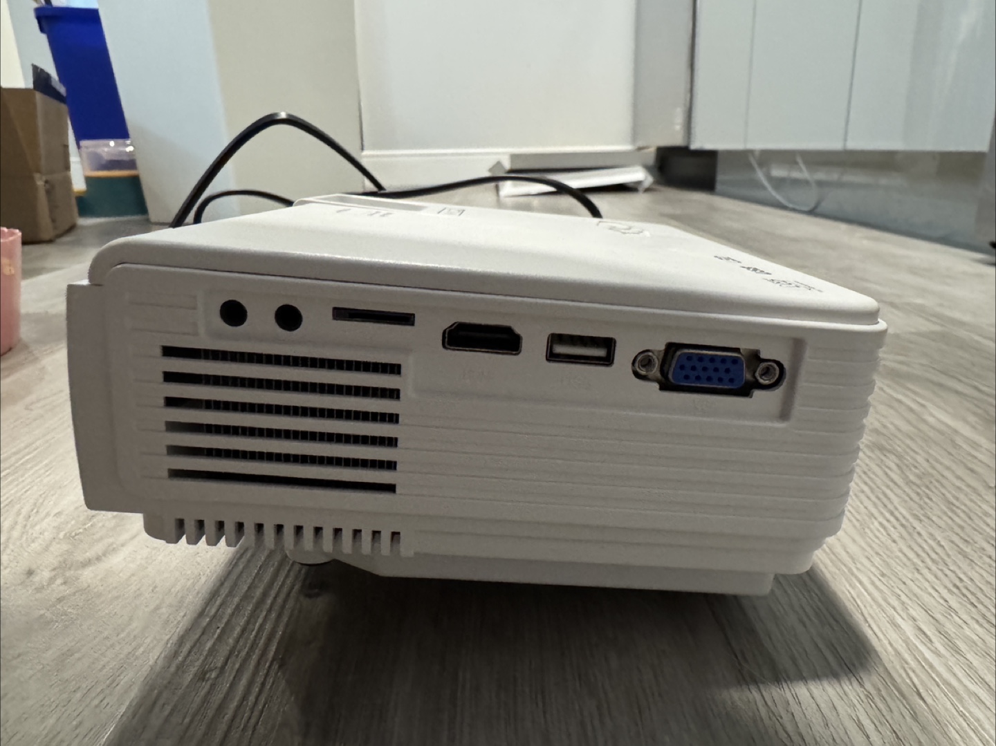 Dr.J professional Mini Projector - photo 2