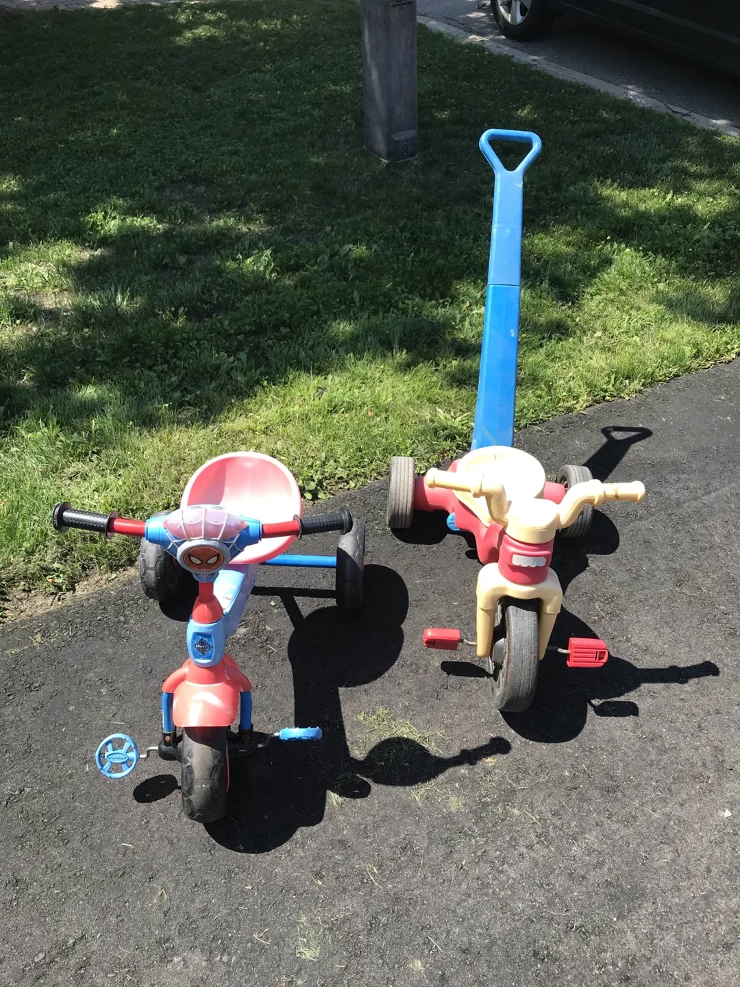 2 Tricycle Sets for Kids thumbnail