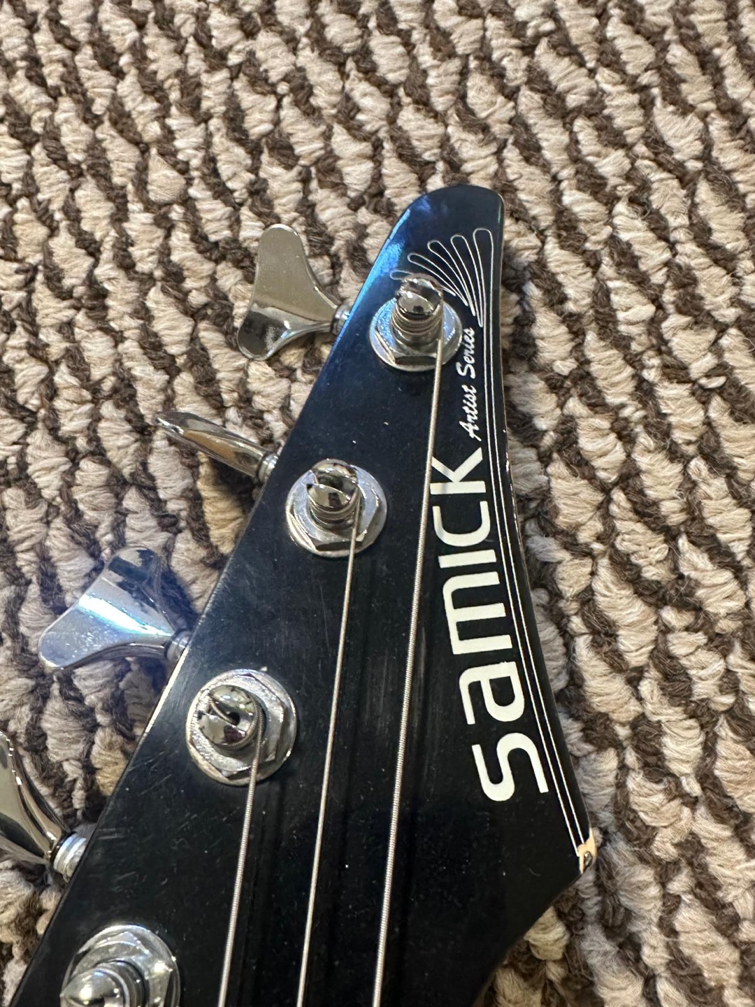 Bass Guitar (Samick Artist Series) - photo 5