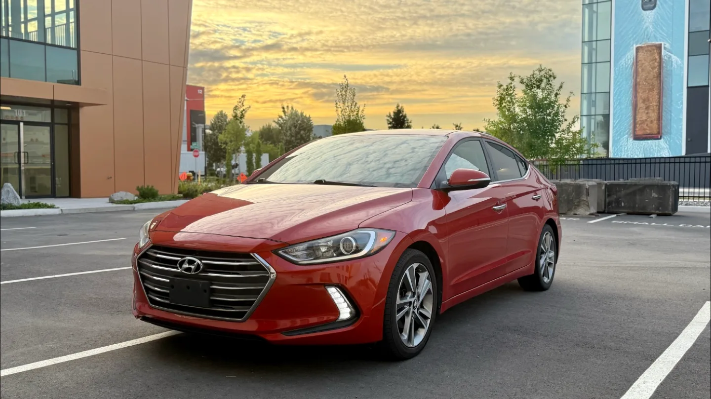 2017 Hyundai Elantra - Sunrise Orange thumbnail