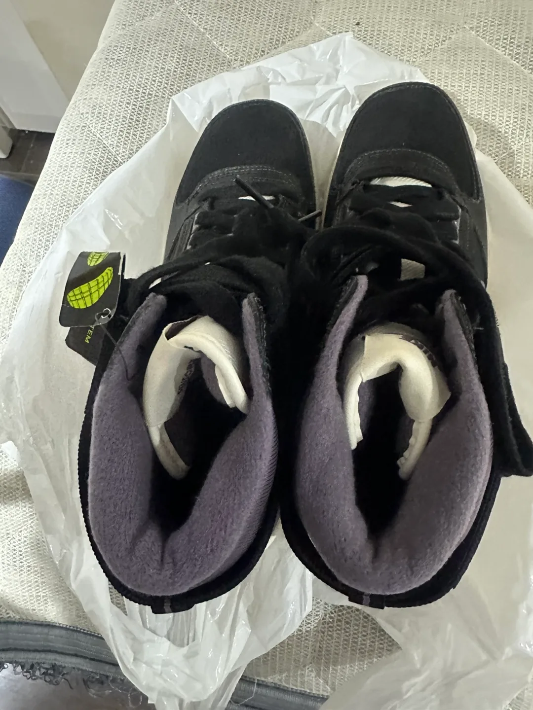 Nike Shoes Bundle - Assorted Styles & Sizes image indicator(7)