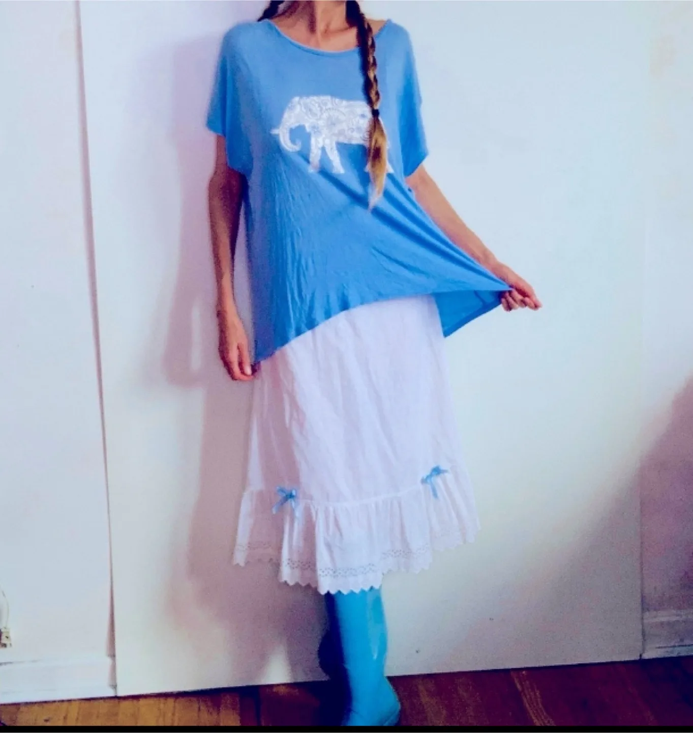 Vintage Baby Blue Oversized Elephant Print T-Shirt image indicator(5)