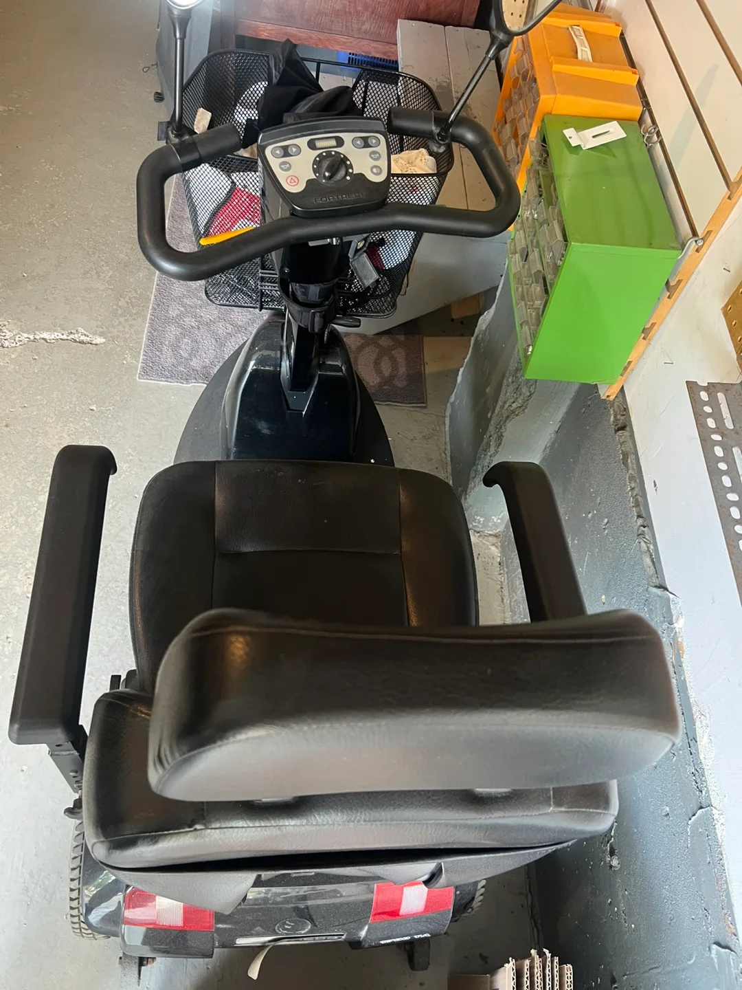 Mobility Scooter - Excellent Condition image indicator(3)