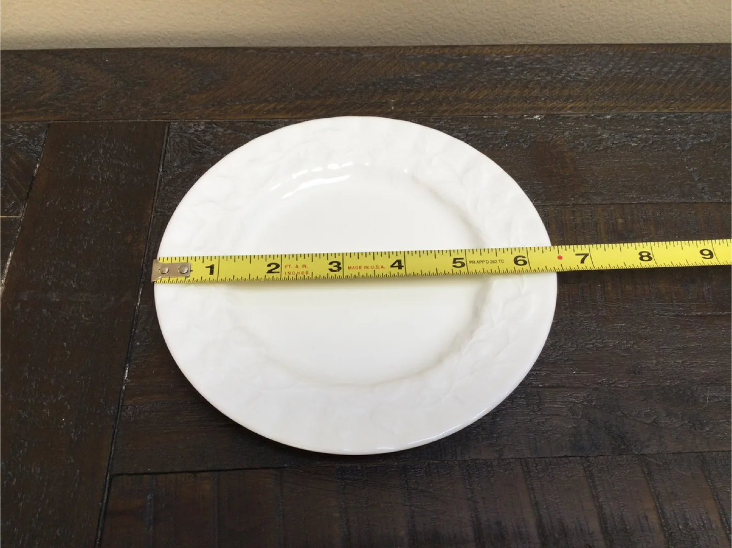 Royal Albert bread & butters small plates Bone China image indicator(3)