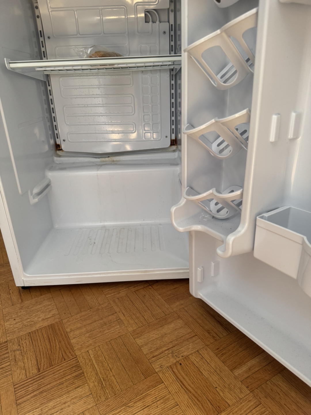 Danby Designer Compact Refrigerator - photo 2