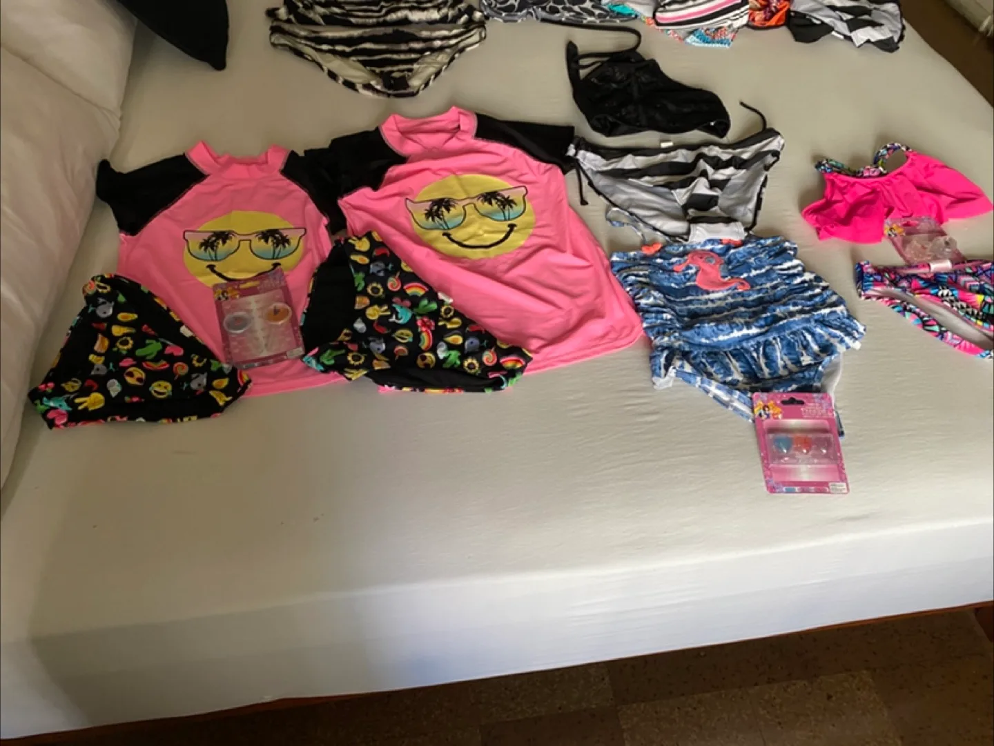 Kids Swimsuits thumbnail