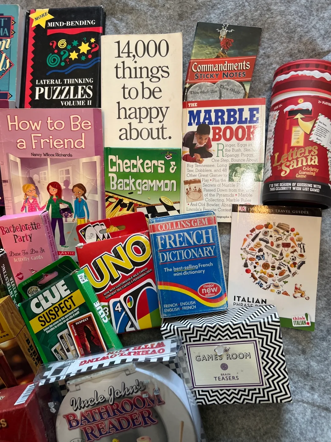 Mixed Lot of  MINI Books and Games image indicator(3)