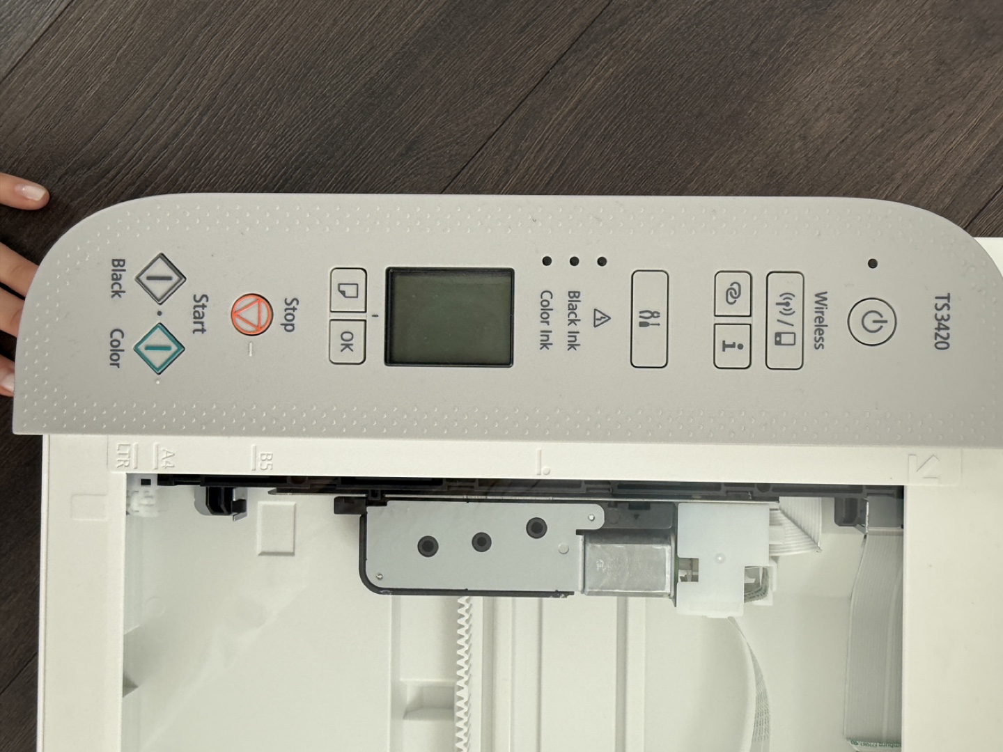 Canon PIXMA TS3420 All-in-One Printer - photo 4