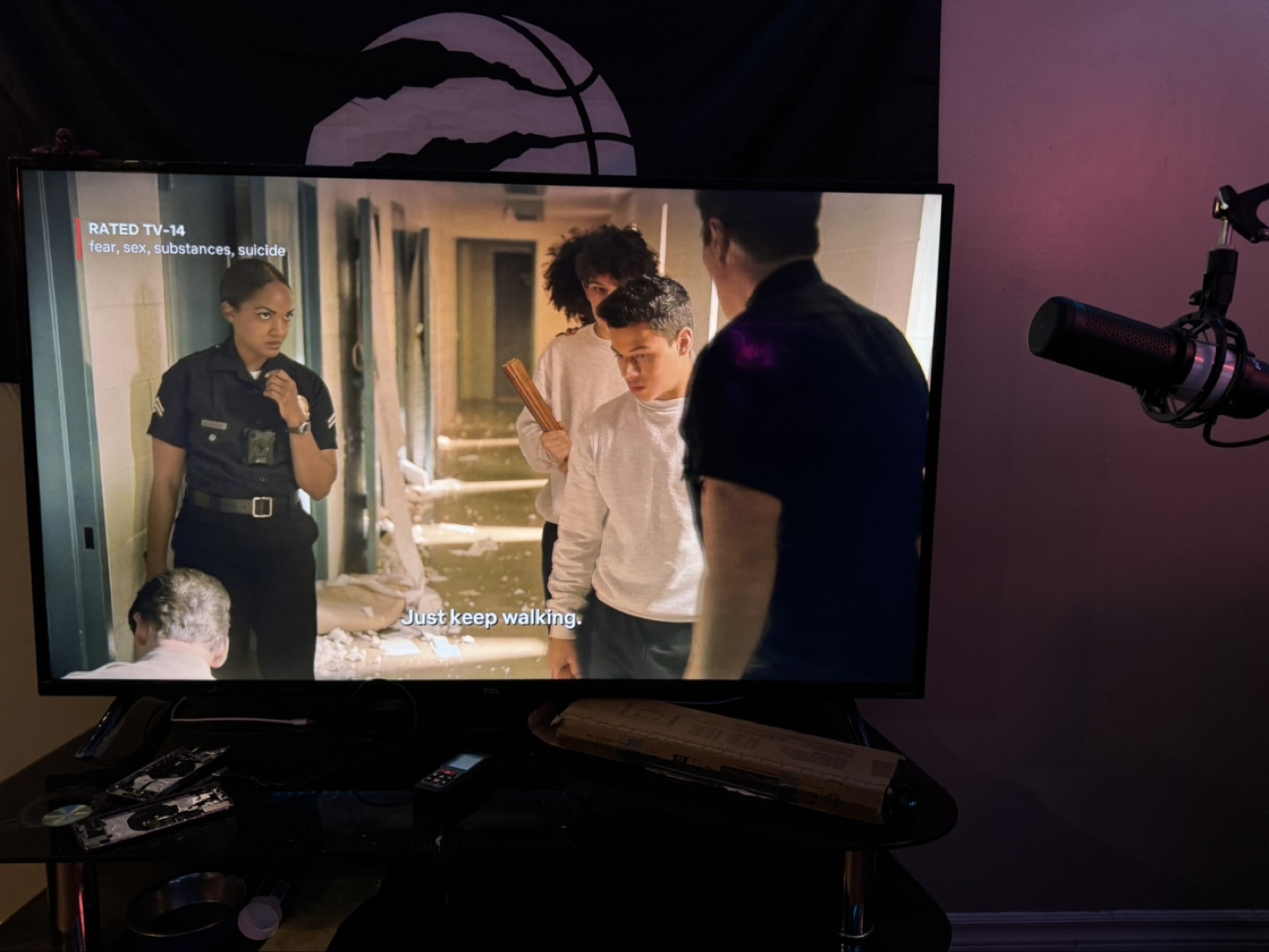 TCL 4K Smart Tv 55 inch - photo 2