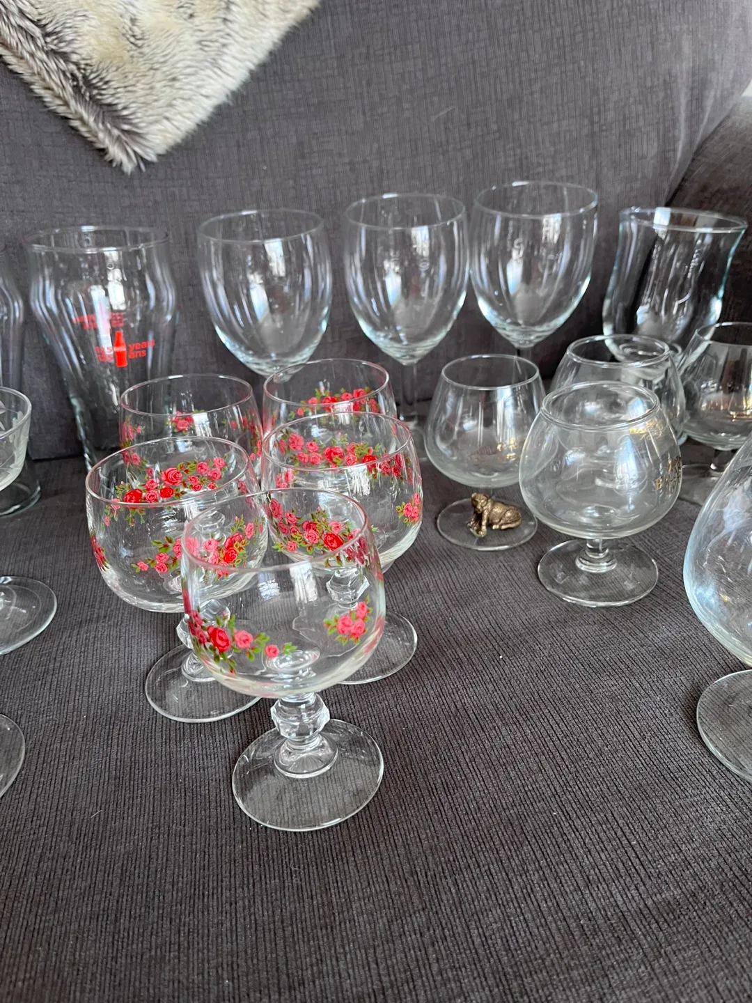 Mixed Set of Decorative Stemware image indicator(2)