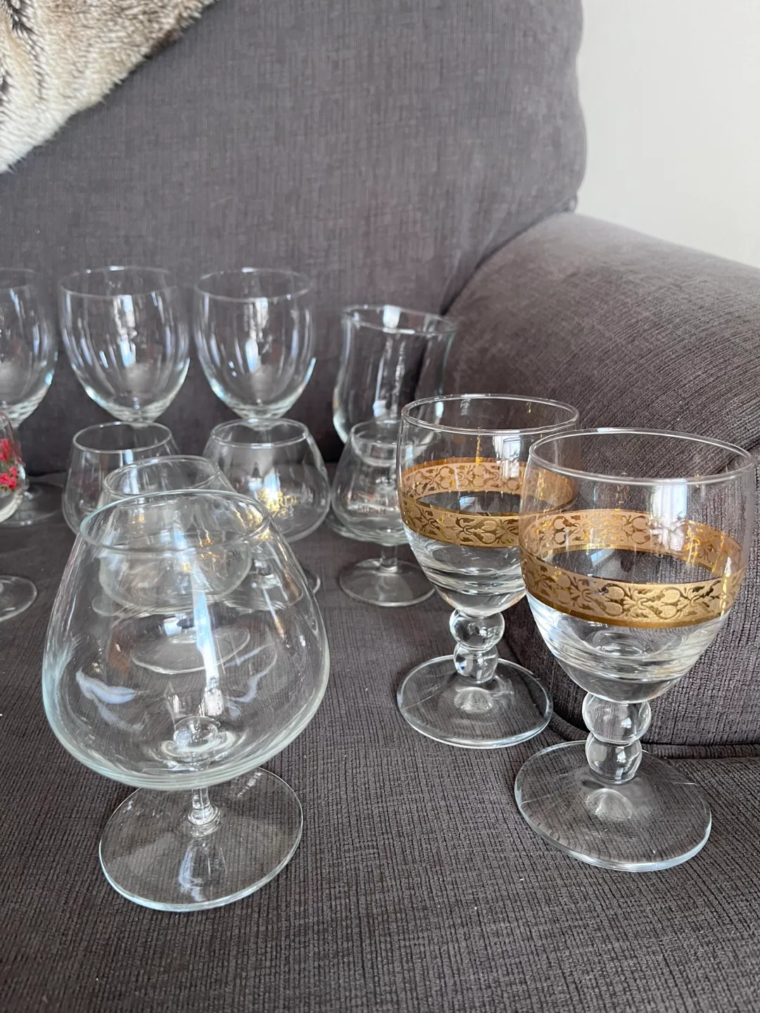 Mixed Set of Decorative Stemware image indicator(4)
