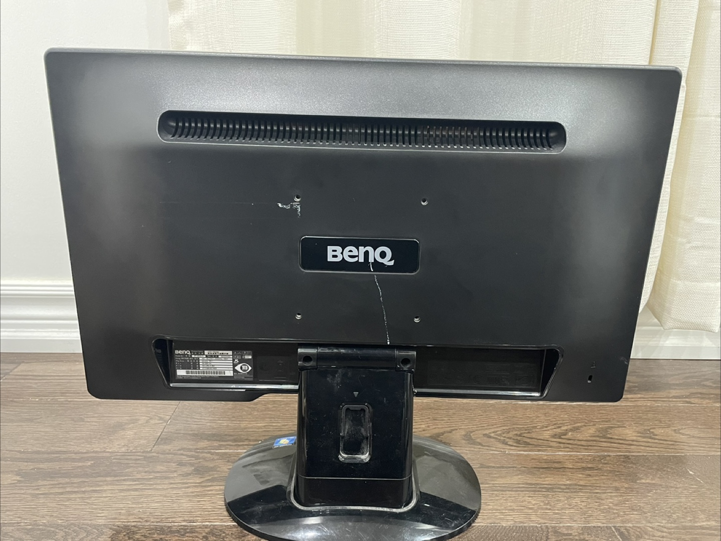 2x BenQ G2222HDL 21.5" LCD Monitor and Dual arm VESA - photo 2