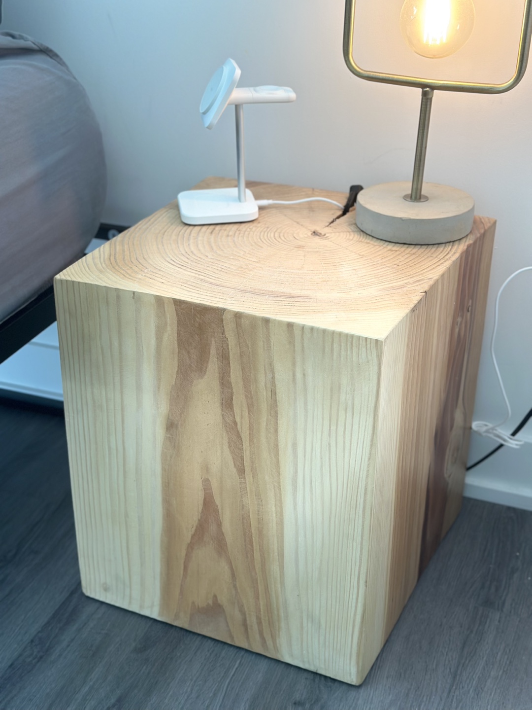 Set Solid Wood Cube Side Tables / Nightstands - photo 2