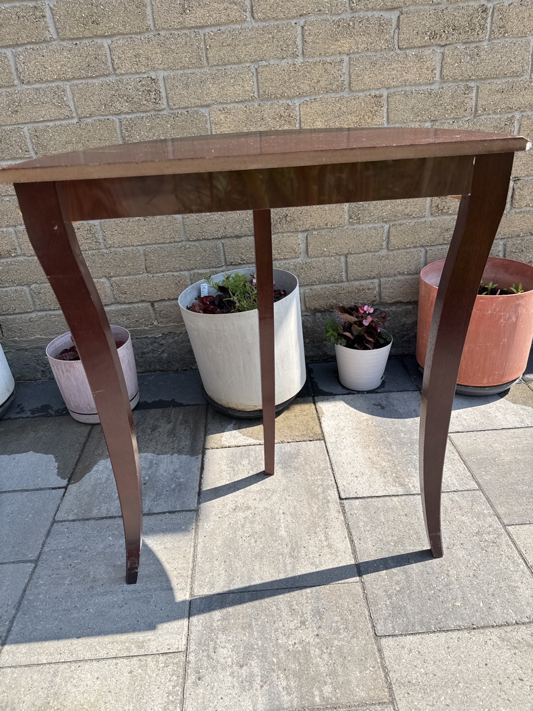 Mahogany Brown Half-Round Accent Table - photo 4