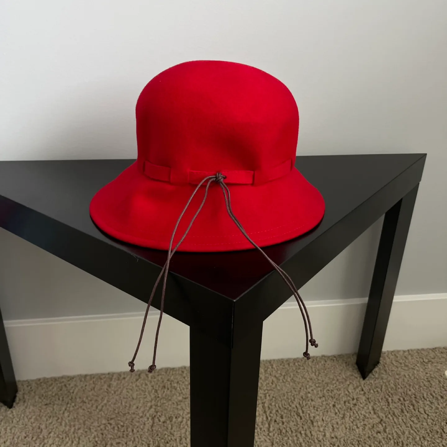 DNY Red 100% Wool British Style Boater Hat One Size image indicator(7)