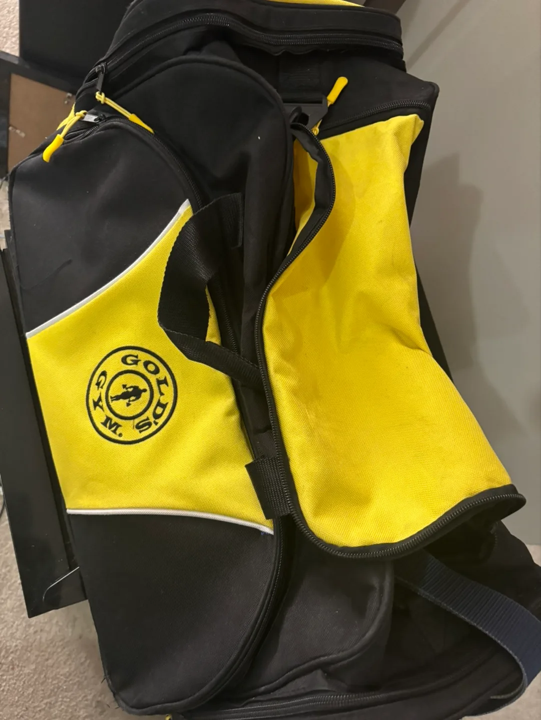 Gold's Gym Black & Yellow Gym Bag thumbnail