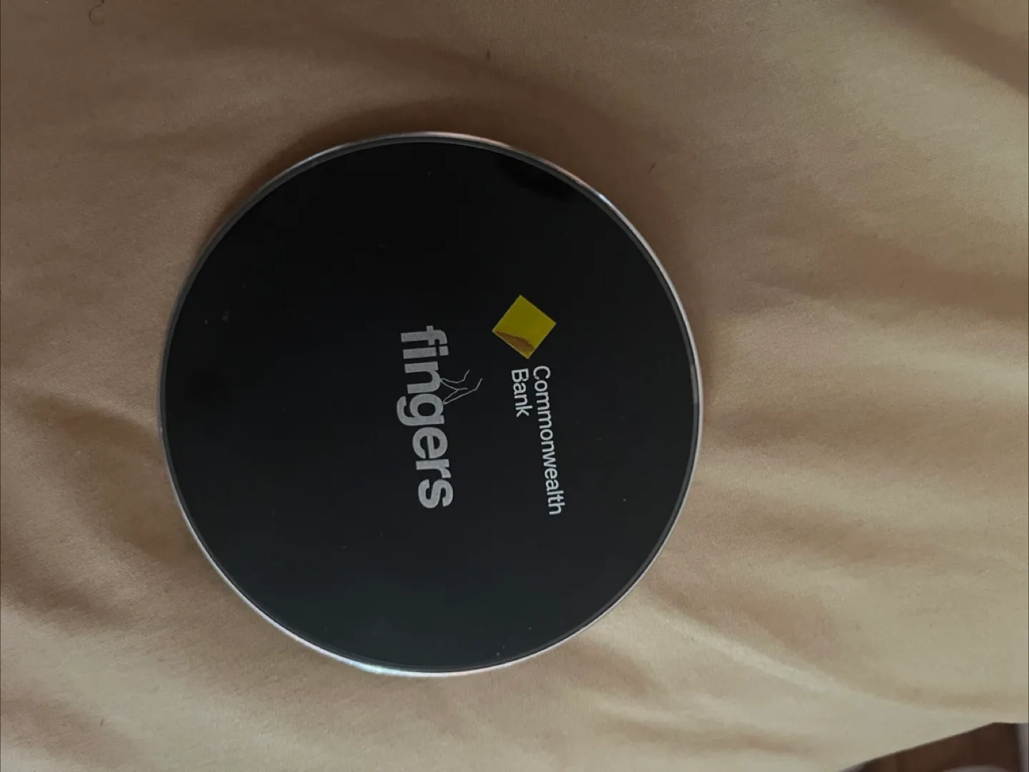 Fingers Wireless Charging Plate thumbnail