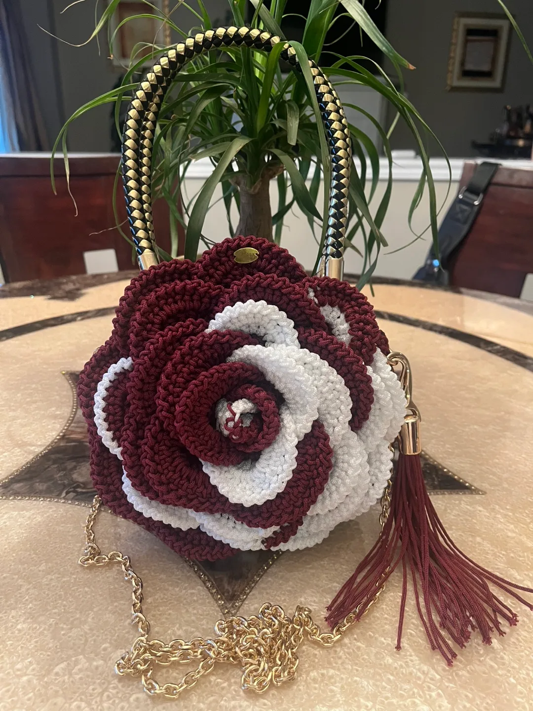 Handmade Crochet Rose Bag image indicator(8)