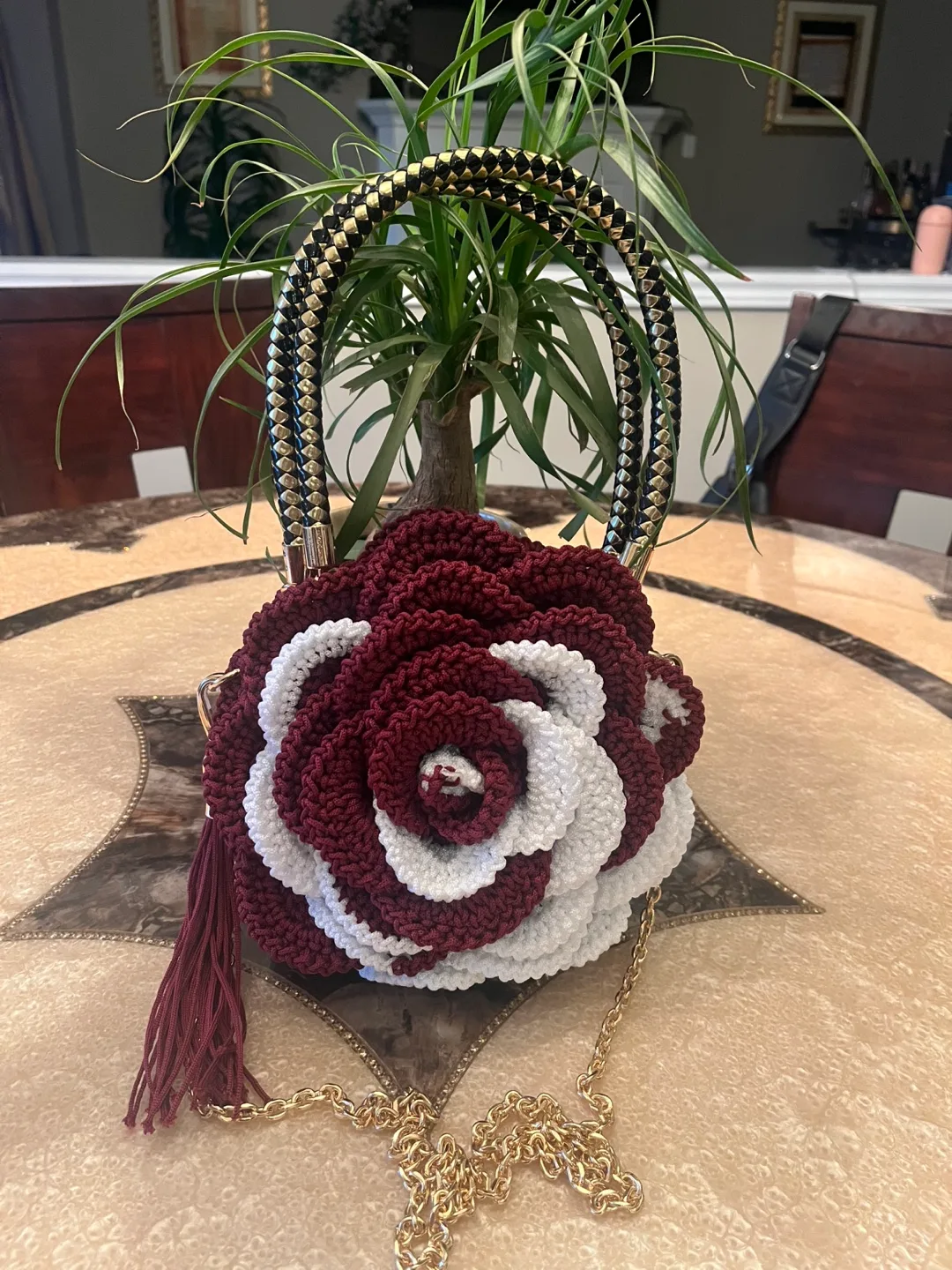 Handmade Crochet Rose Bag image indicator(9)