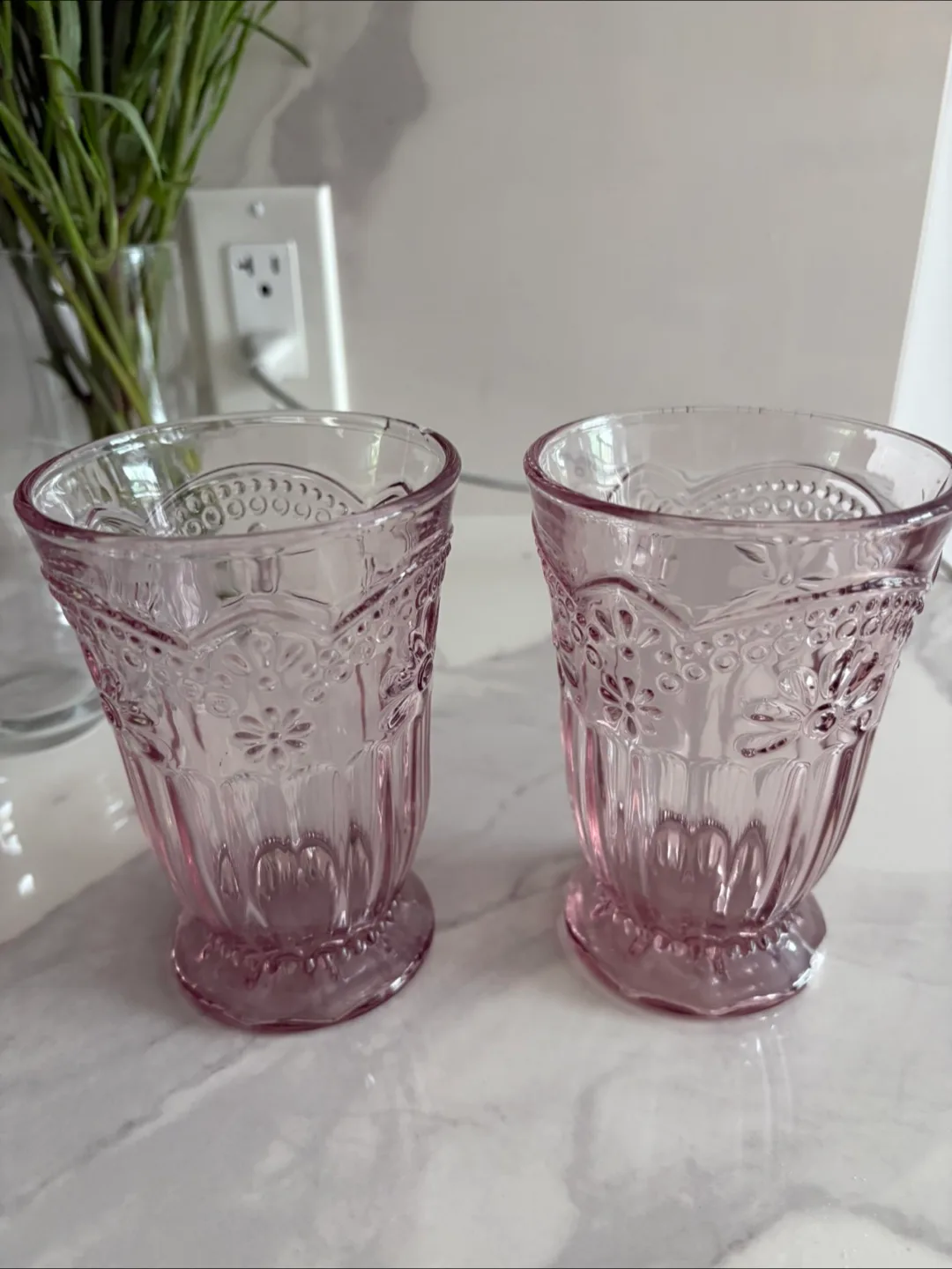 Pink Flower Drinking Glasses - Set of 2 thumbnail