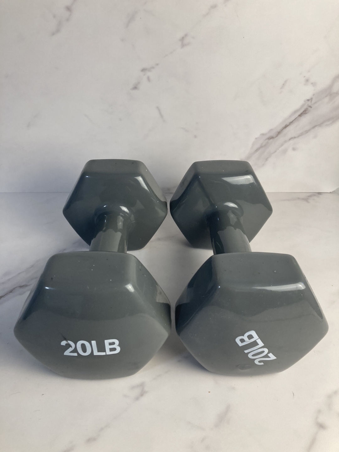 AmazonBasics 20lb Dumbbells
