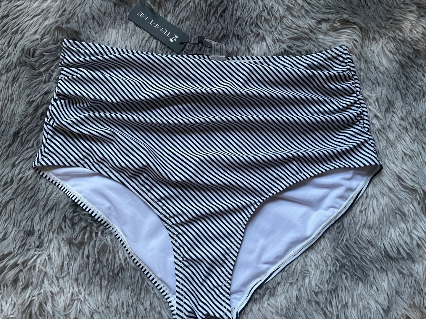 Popilush High-Waisted Ruched Swim Bottoms 🇨🇦 thumbnail