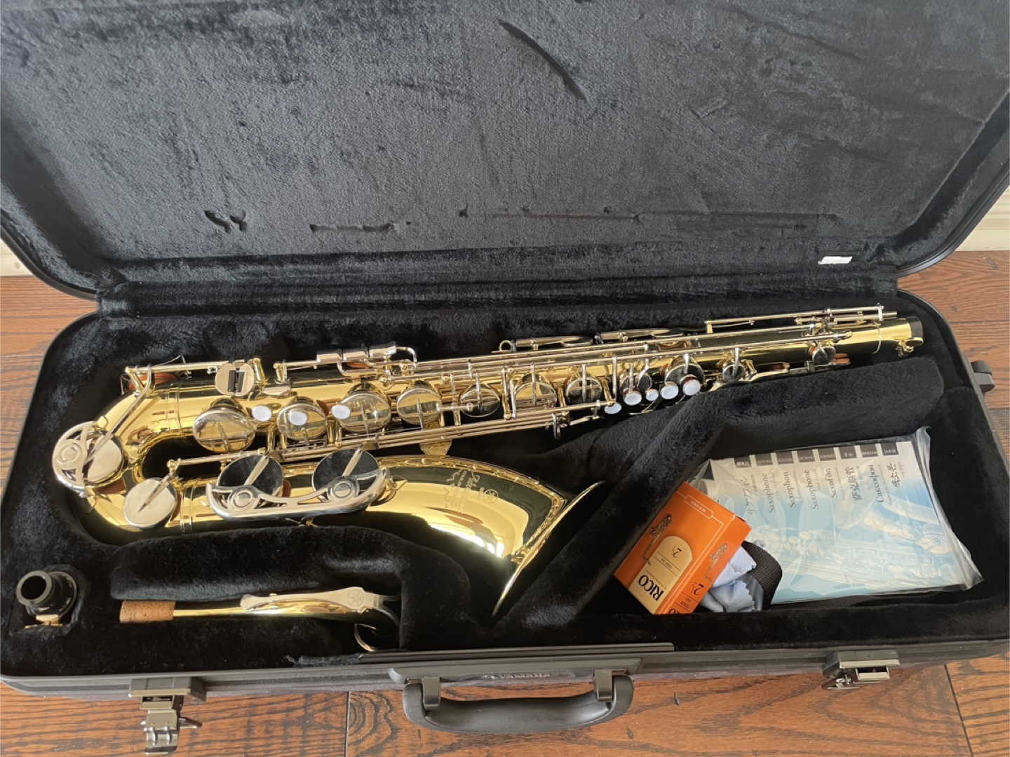 Yamaha YTS-200AD Advantage Tenor Saxophone with Case