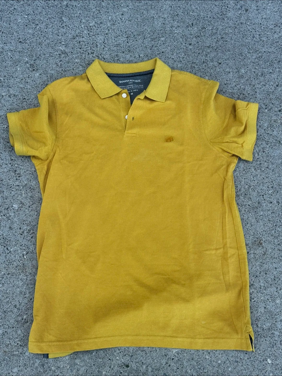 Banana Republic Polo Shirt - Size M thumbnail