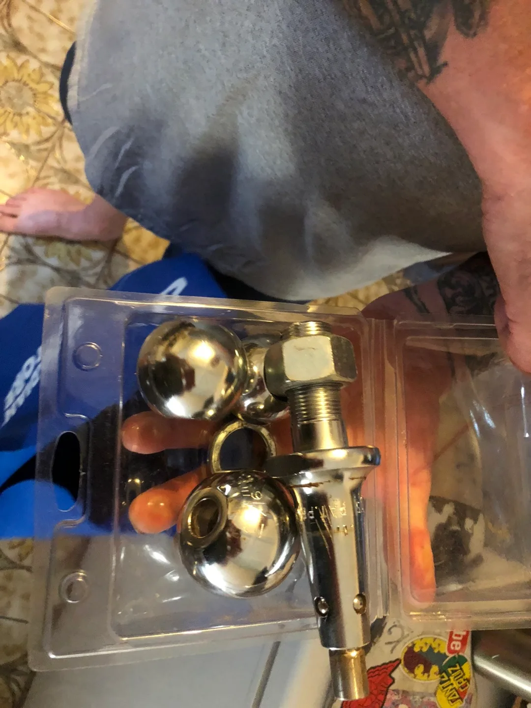 Trailer Hitch Ball Mount with Balls thumbnail