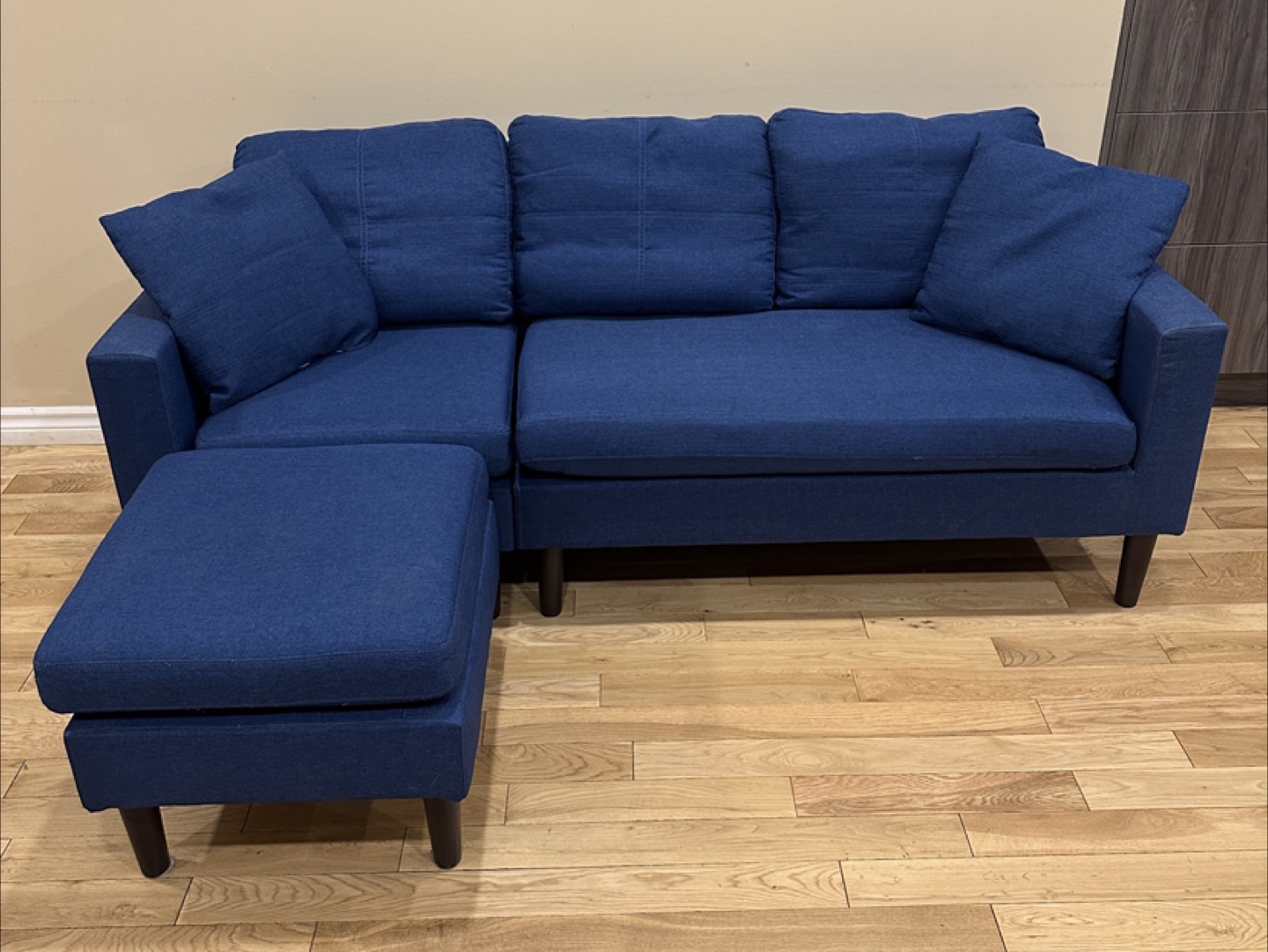 Navy Blue Sectional Sofa with Movable Ottoman (CAN DELIVER)