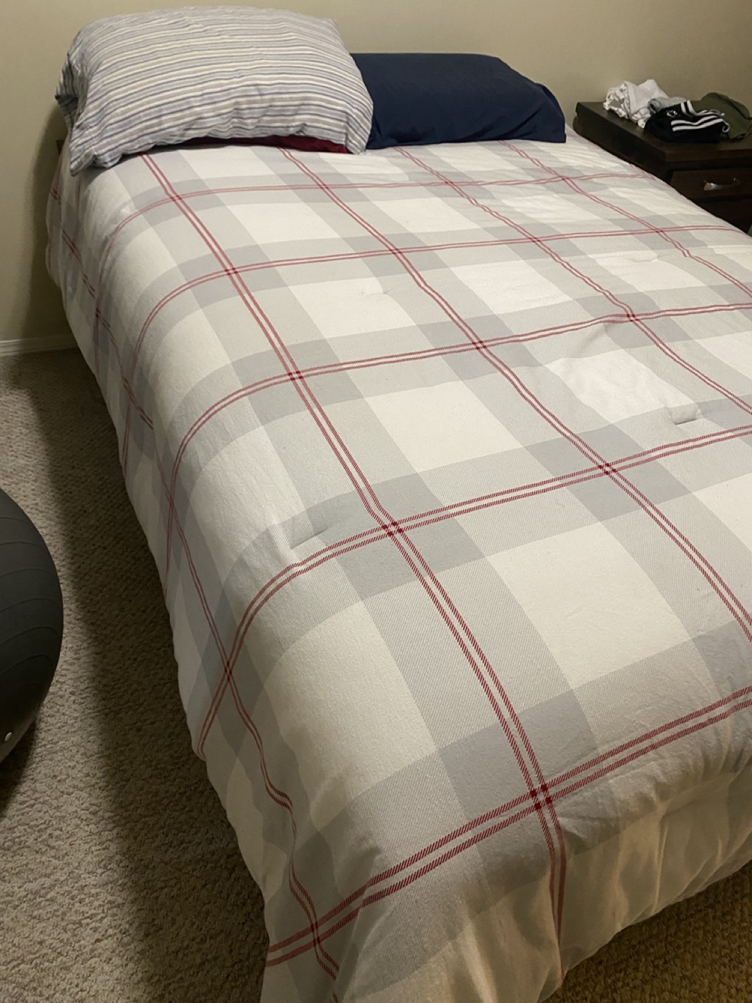 Queen bed - photo 3