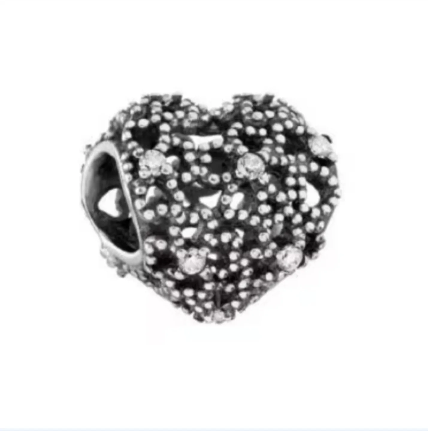 APART| Heart Bracelet image indicator(4)