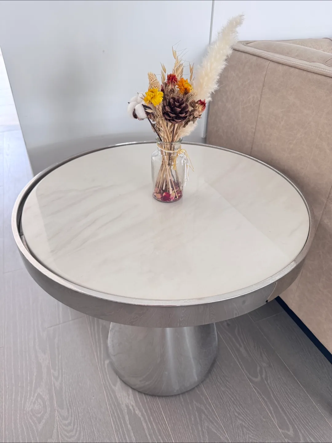 Round Marble Top Side Table image indicator(2)