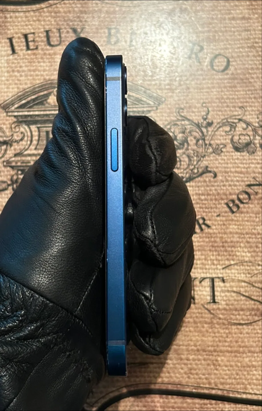 (88%) iPhone 12 Mini 256GB-Great+Accessories.(FIRM!!) image indicator(5)