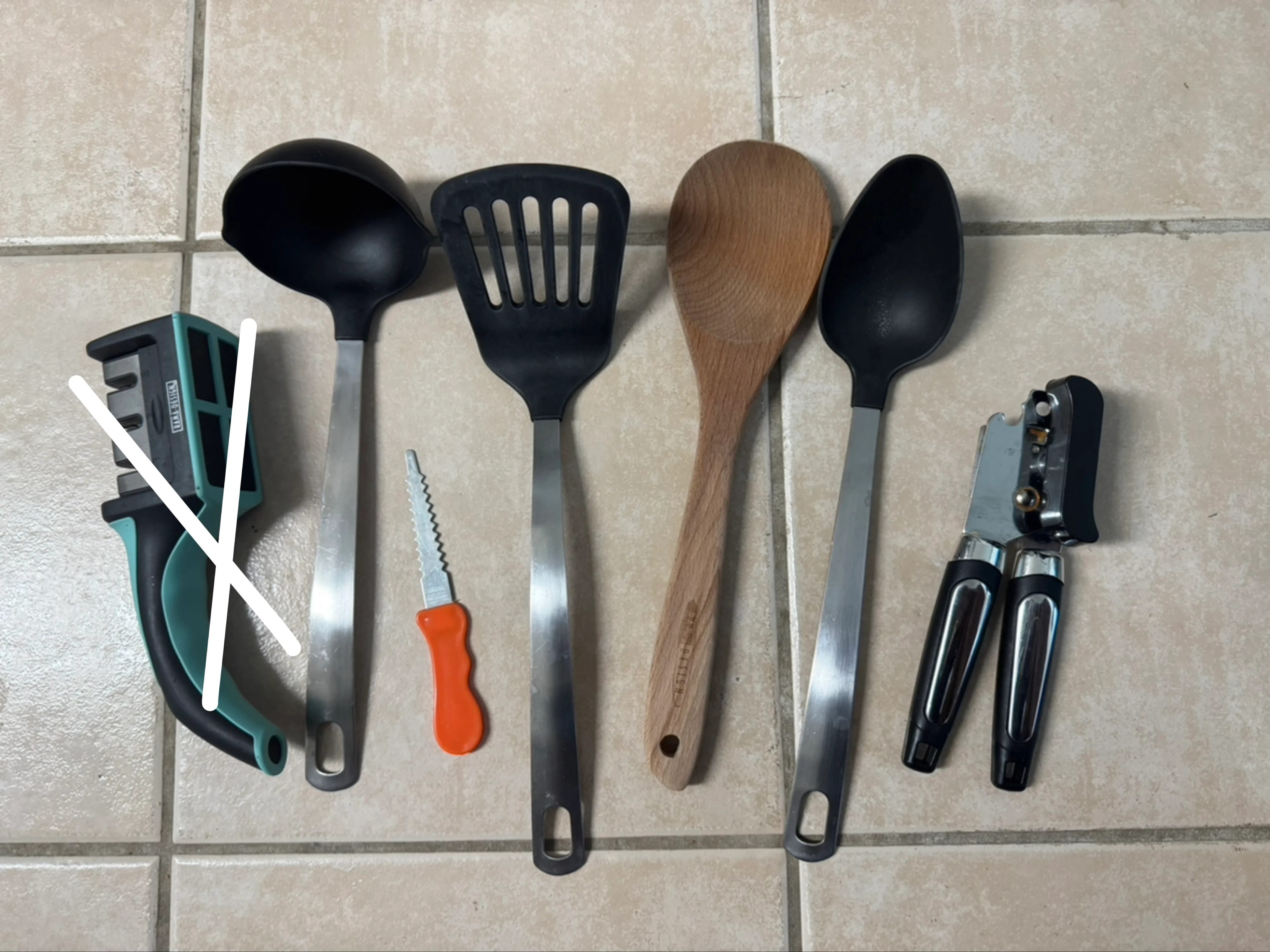 Kitchen Utensil Set thumbnail