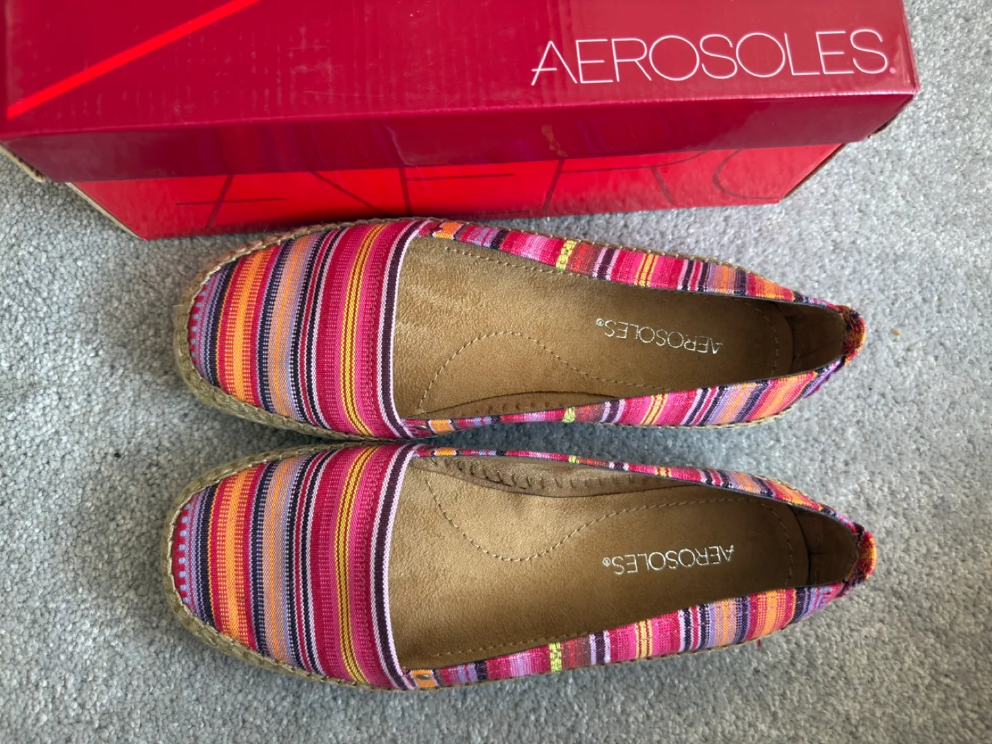 Aerosoles Solitaire Pink Multi Flats - Size 8.5M image indicator(2)