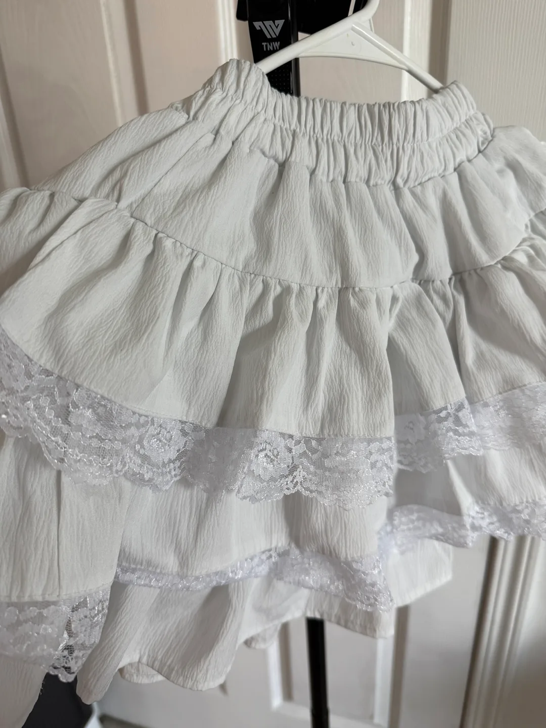 White Layered Ruffle Skirt image indicator(2)