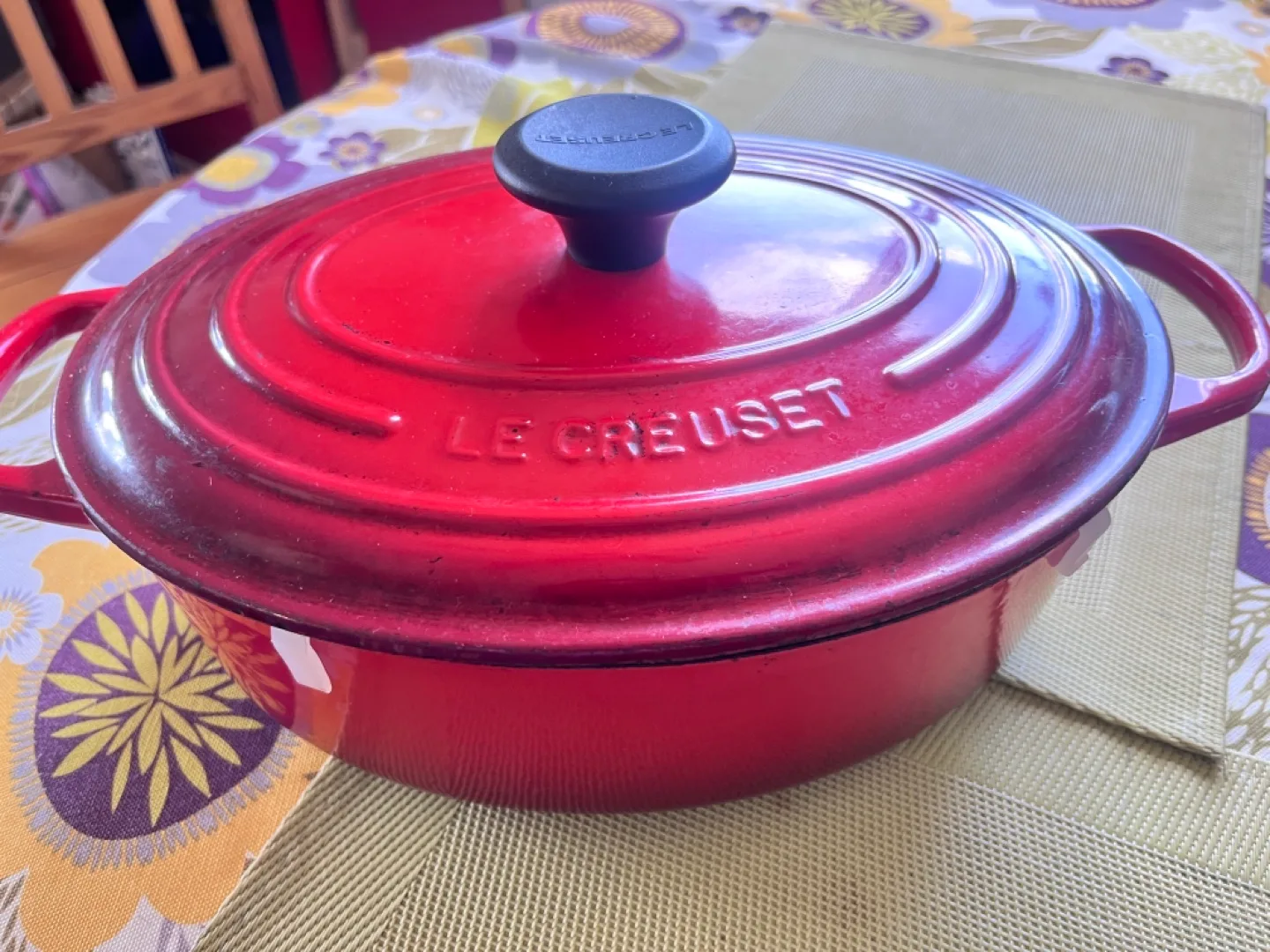 Le Creuset Dutch Oven - Red, Size 27 thumbnail