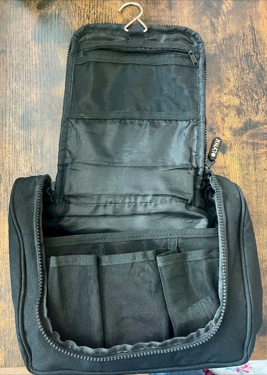 LYNX Travel Toiletry Bag - Black image indicator(2)